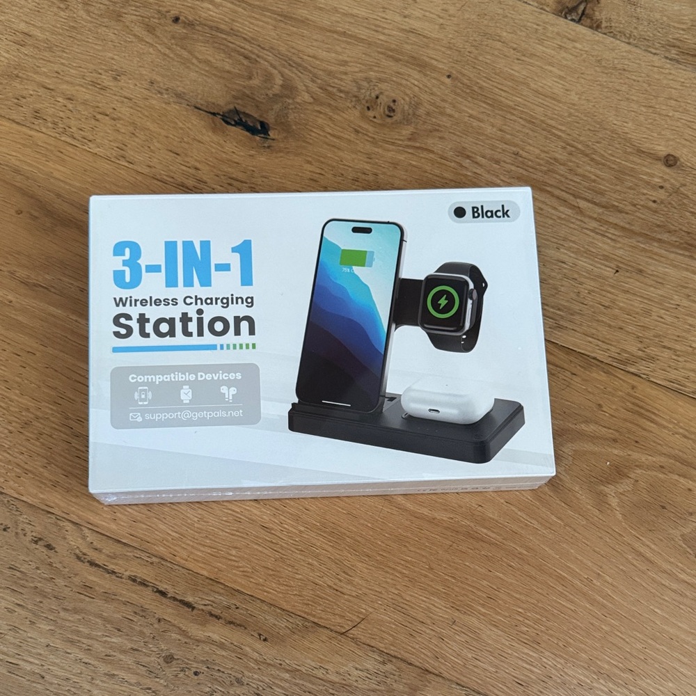 Black Multi-Device Wireless Charger